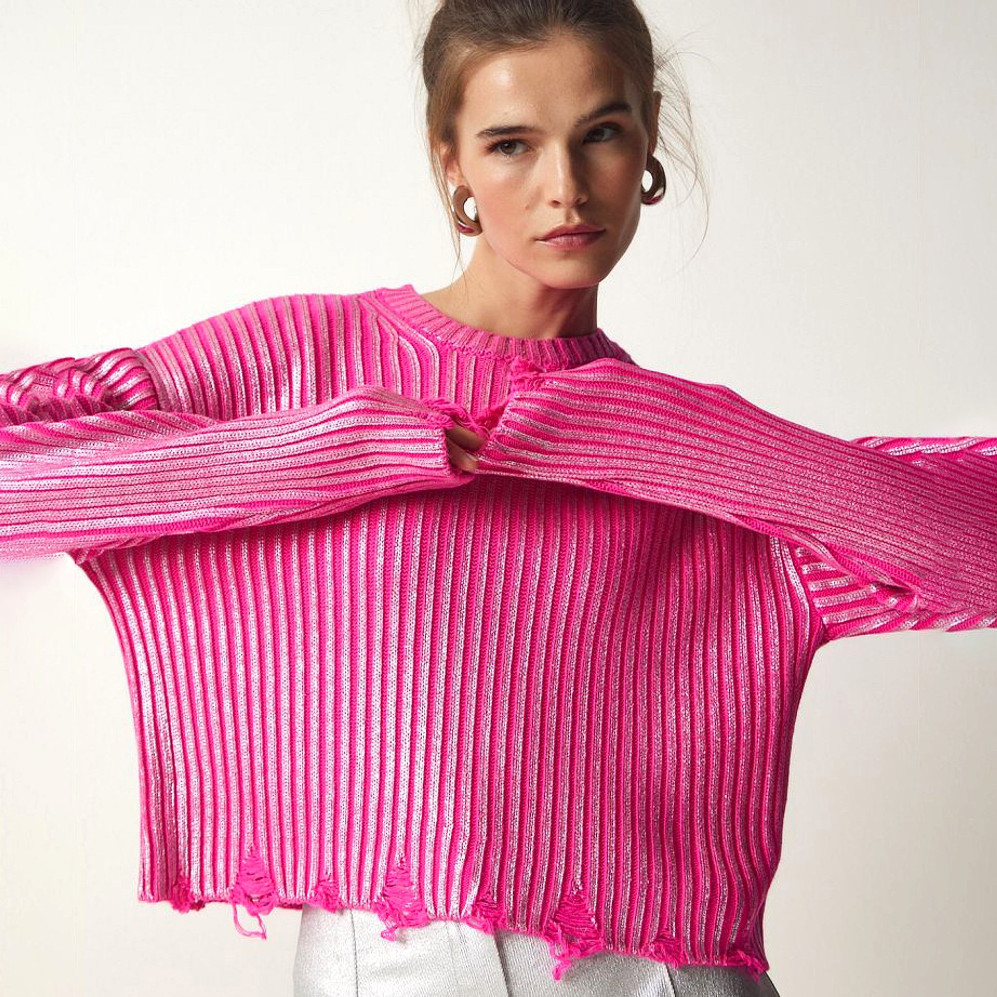 Women's Ragged Design Short Sweater Knitwear Top - enhanced image 18