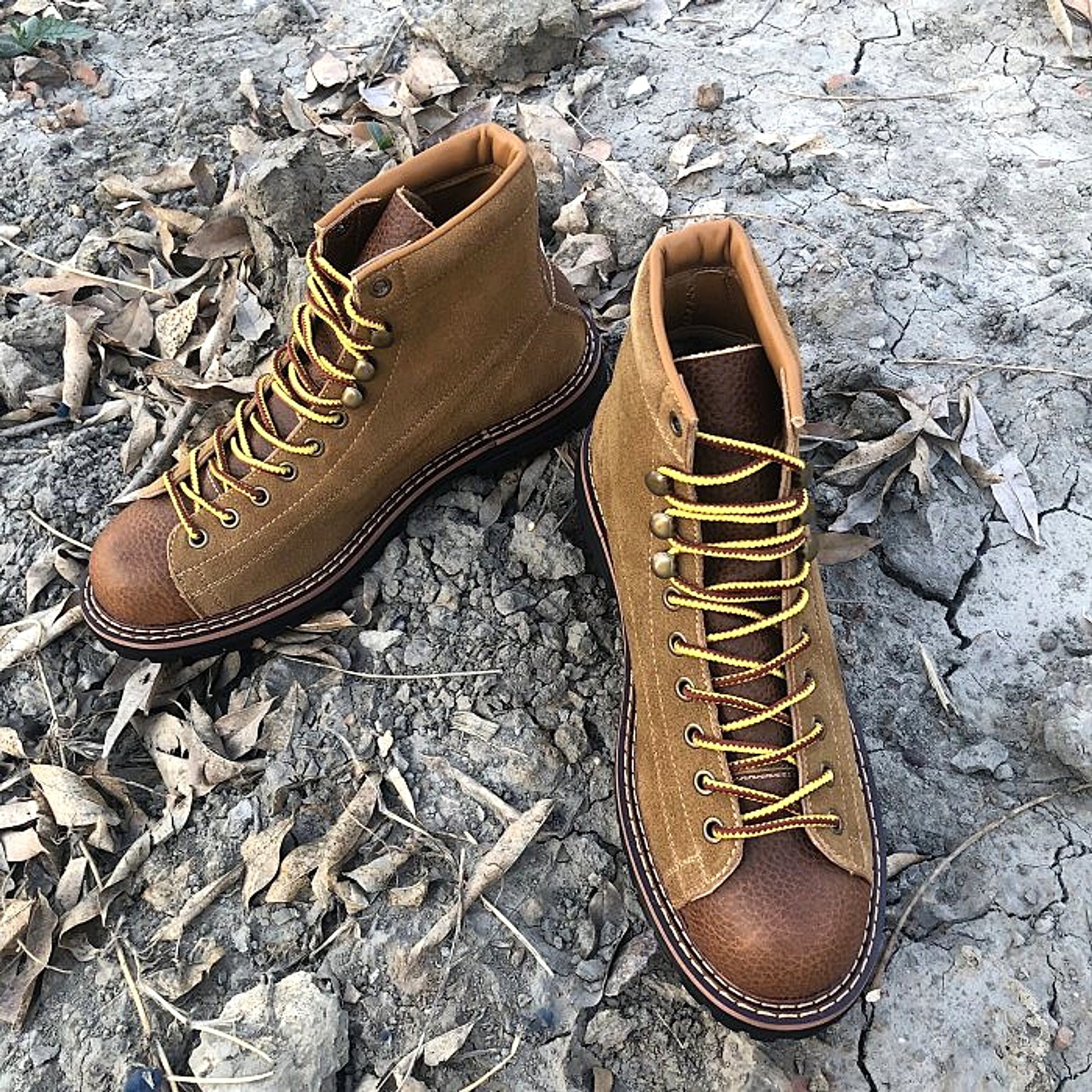 Autumn And Winter Men's Round Toe Fashion Casual Leather Shoes Martin Boots - enhanced image 20